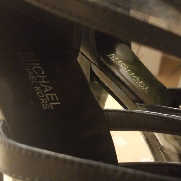 Michael Kors Gladiator Zipper Heel - Picture 8 of 8
